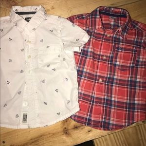 Boys Carter’s button down shirts 2T